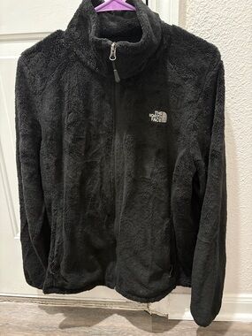 The North Face women’s OSITO 2 Black Plush Full-Zip Fleece Jacket - Large
